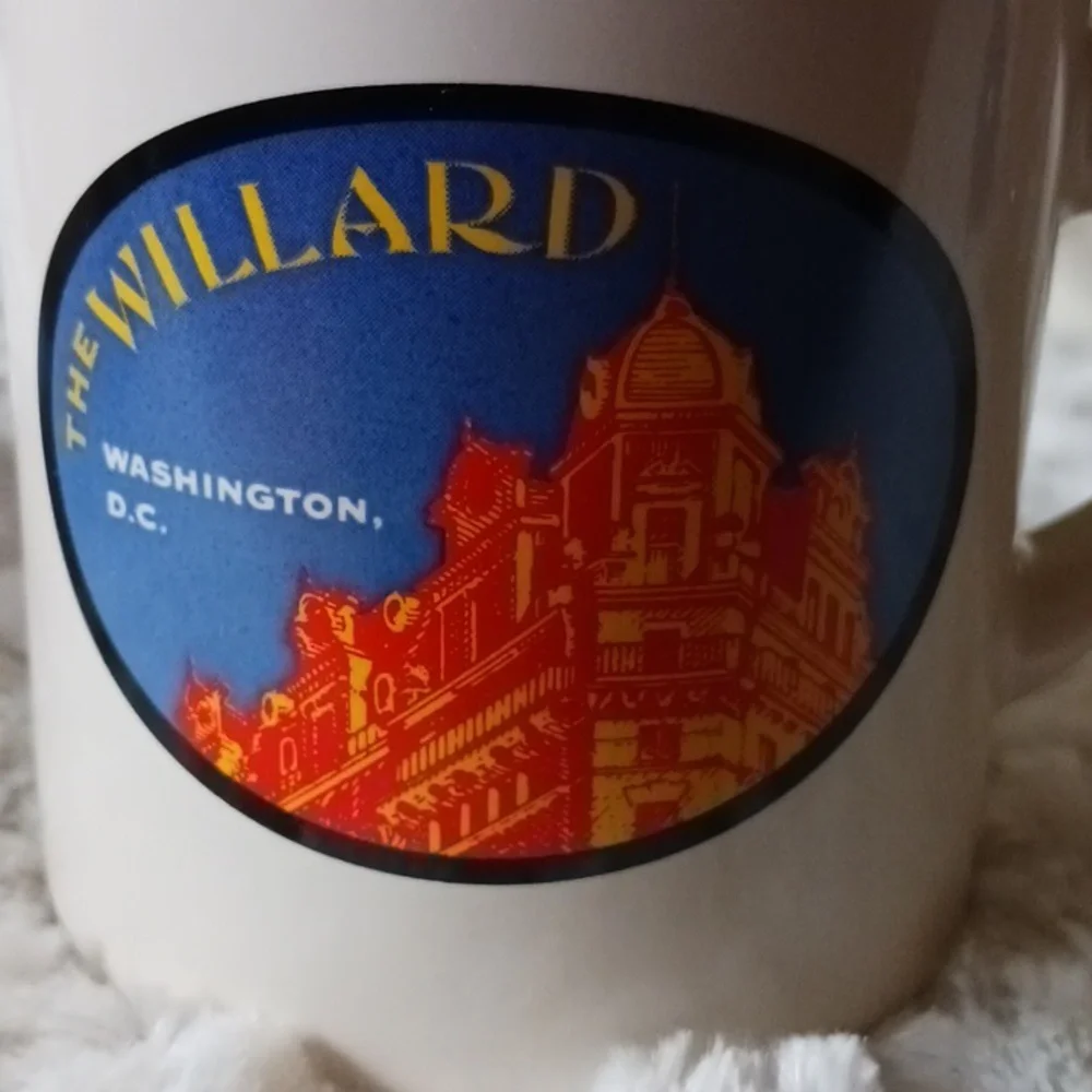 Grand American Hotel coffee mugs (4)